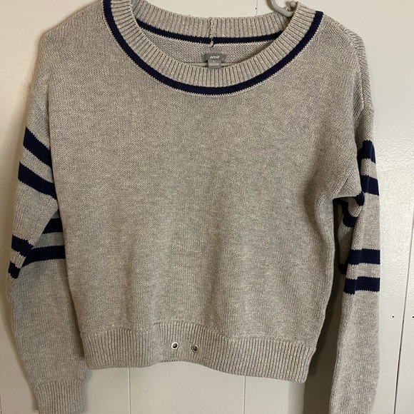 Grey cropped sweater - Picture 1 of 2